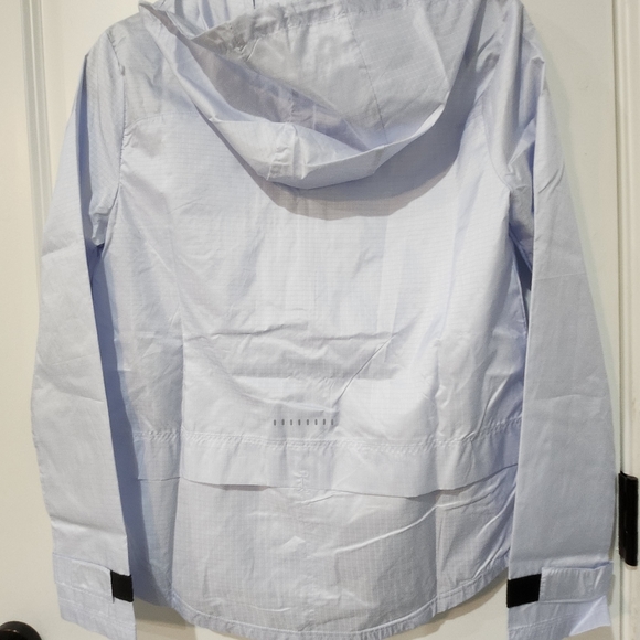 NWT Nike windbreaker jacket size XS - Picture 4 of 4